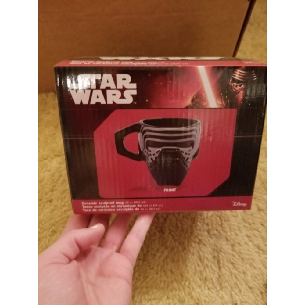 STAR WARS Kylo Ren Helmet Force Awakens Sculpted Ceramic Mug 28oz NEW Disney